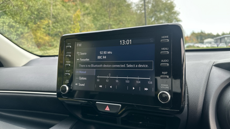 Toyota Yaris 1.5 Hybrid Design 5dr CVT Hybrid Hatchback